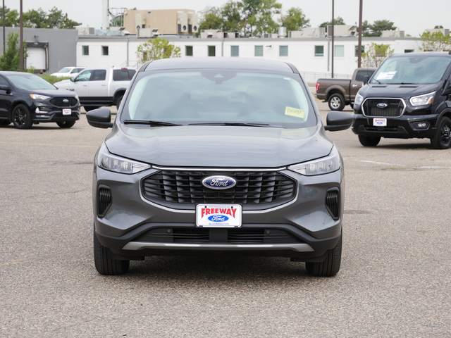 2024 Ford Escape Active  8