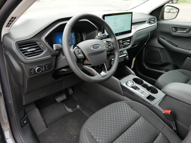 2024 Ford Escape Active  12