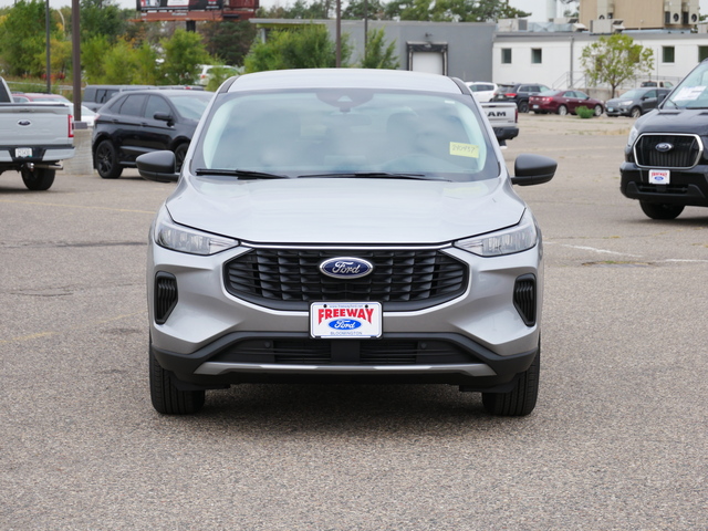 2024 Ford Escape Active  8