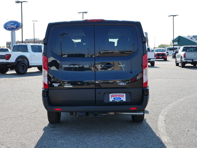 2024 Ford Transit Passenger Wagon XLT  4