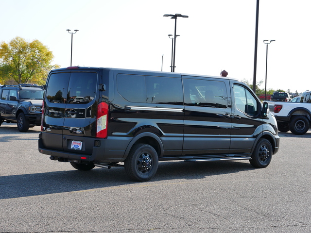 2024 Ford Transit Passenger Wagon XLT  5