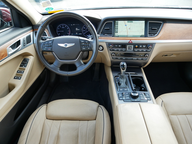 2015 Hyundai Genesis 3.8 18