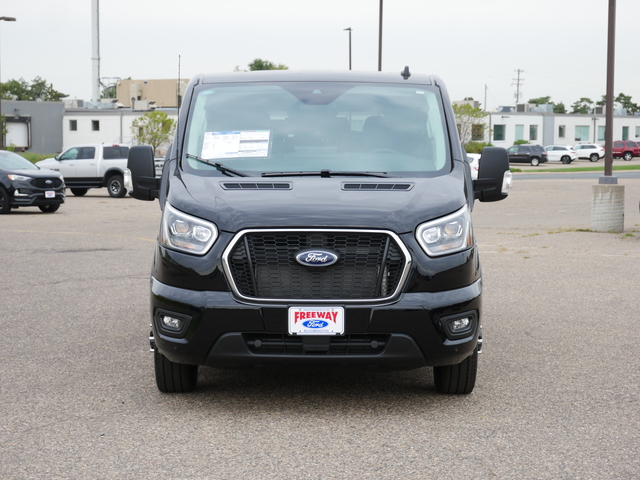 2024 Ford Transit Passenger Wagon XLT  8