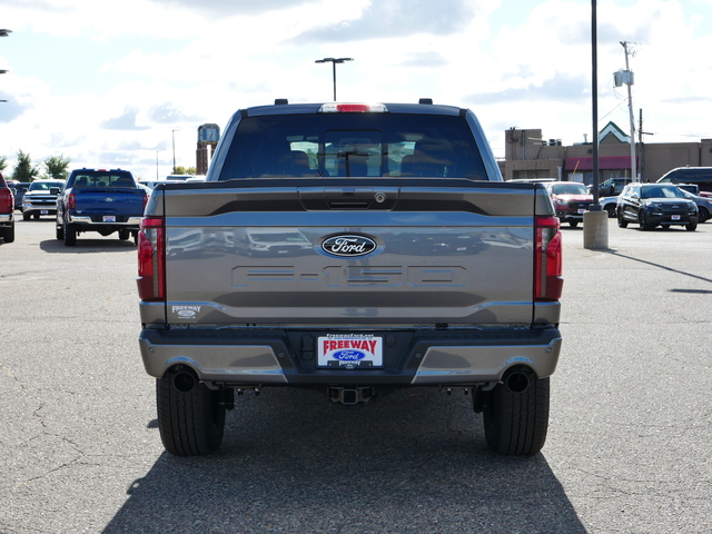 2024 Ford F-150 XLT  4