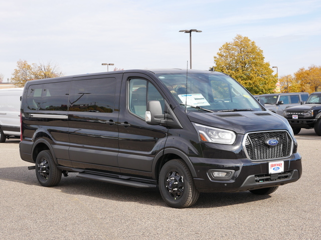 2024 Ford Transit Passenger Wagon XLT  7