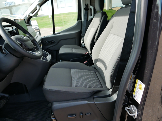 2024 Ford Transit Passenger Wagon XLT  13