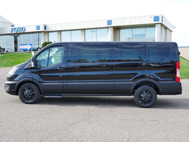 2024 Ford Transit Passenger Wagon XLT  29