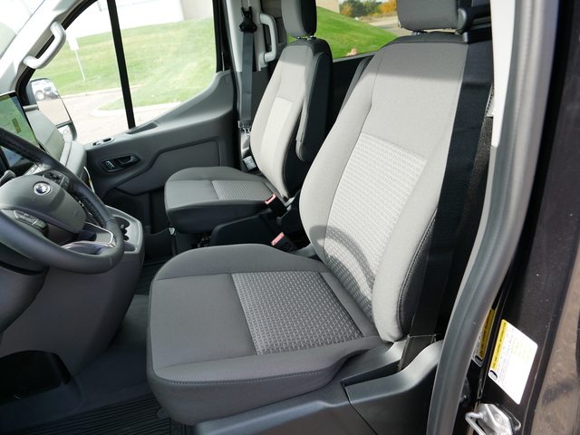 2024 Ford Transit Passenger Wagon XLT  40