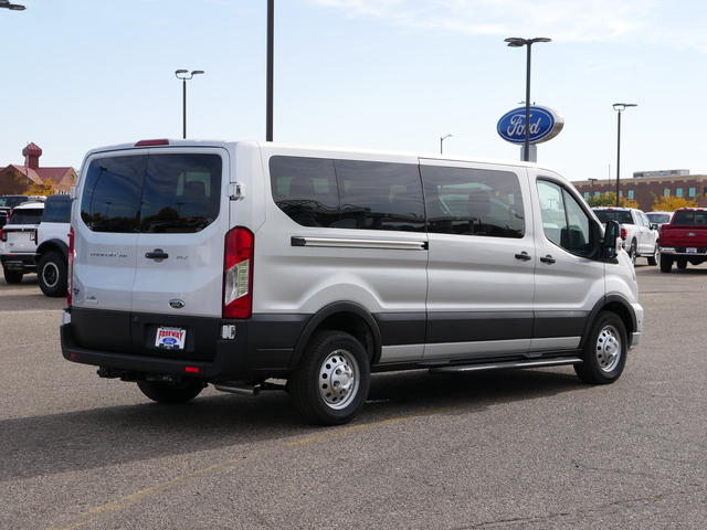 2024 Ford Transit Passenger Wagon XLT  5