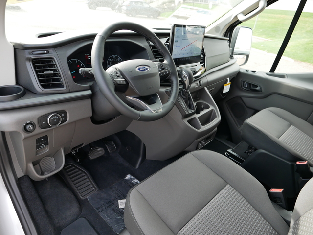 2024 Ford Transit Passenger Wagon XLT  12