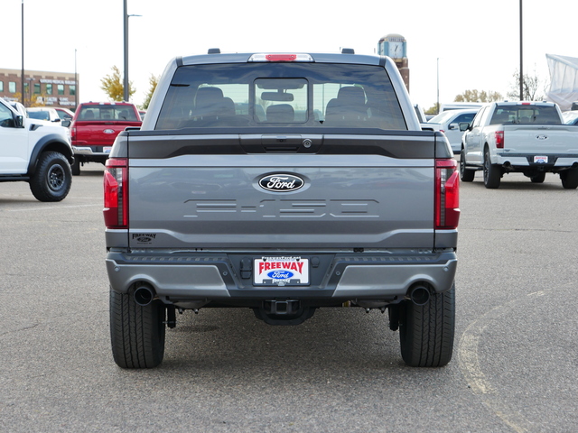 2024 Ford F-150 XLT  4