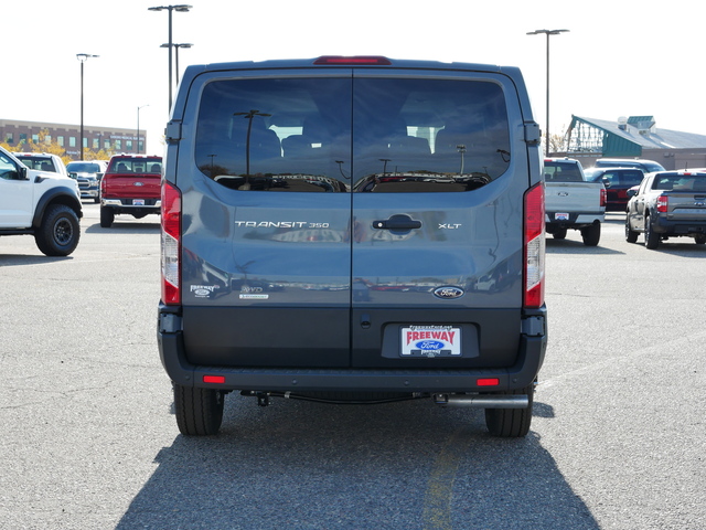 2024 Ford Transit Passenger Wagon XLT  4