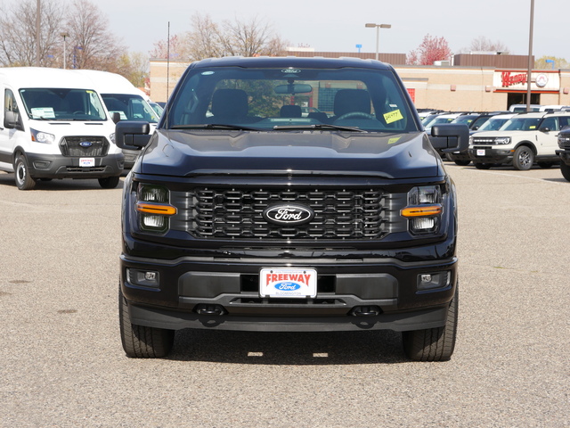 2024 Ford F-150 STX 8