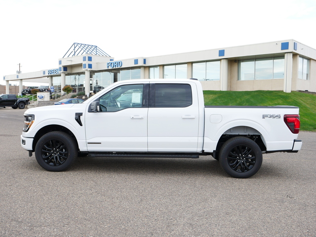 2024 Ford F-150 XLT 2