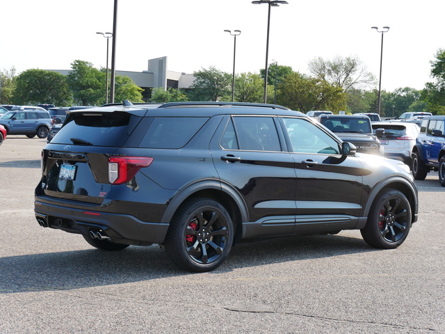 2020 Ford Explorer ST 5