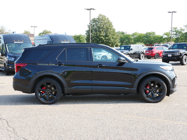 2020 Ford Explorer ST 6