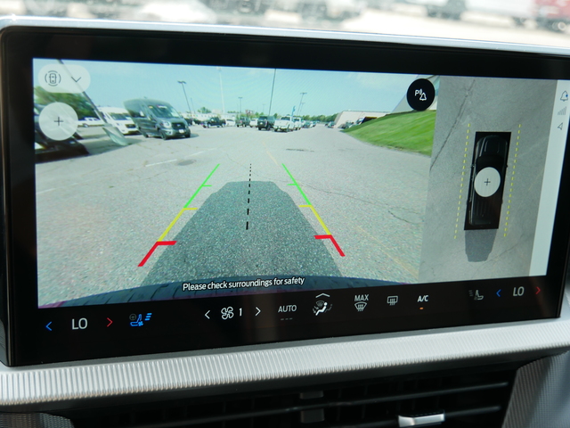 2025 Ford Explorer ST w/ Pano Moonroof 26