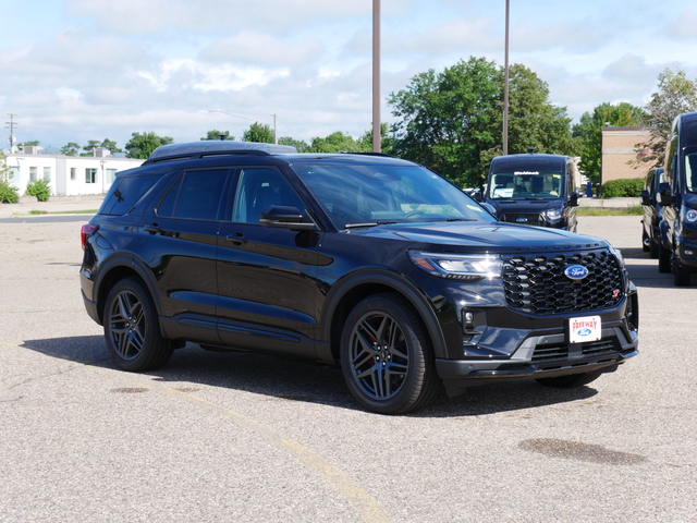 2025 Ford Explorer ST w/ Pano Moonroof 7