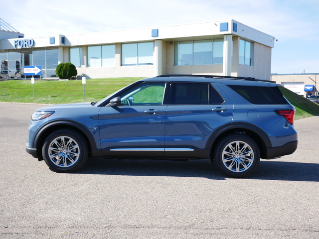 2025 Ford Explorer Active  2