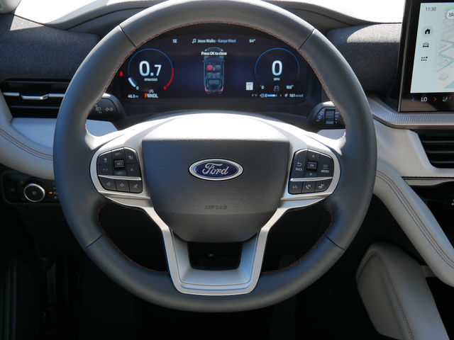 2025 Ford Explorer Active  19