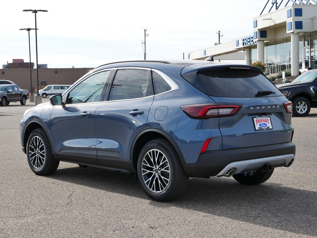 2025 Ford Escape Plug-In Hybrid  3