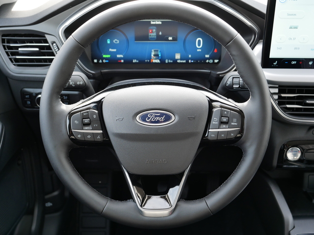 2025 Ford Escape Plug-In Hybrid  19