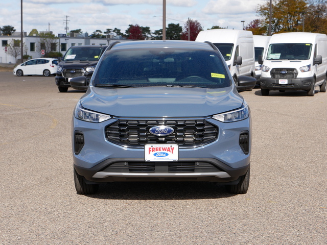 2025 Ford Escape ST-Line  8