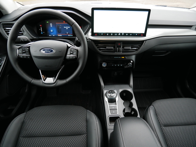 2025 Ford Escape Plug-In Hybrid 13