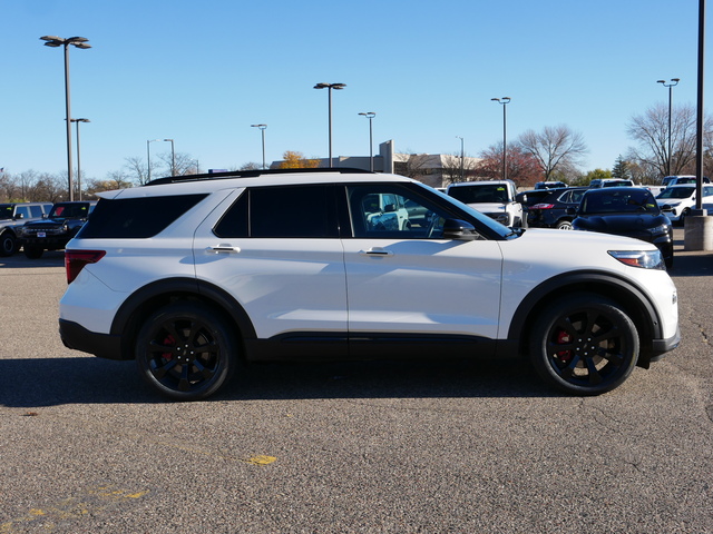 2020 Ford Explorer ST 6