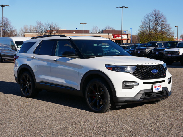 2020 Ford Explorer ST 7