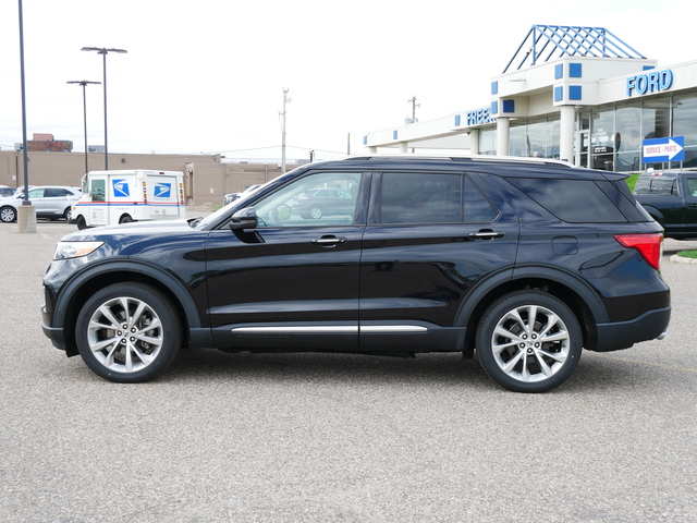 2021 Ford Explorer Platinum 2