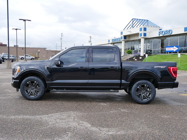 2022 Ford F-150 XLT 2