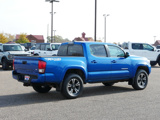 2017 Toyota Tacoma TRD Sport 5