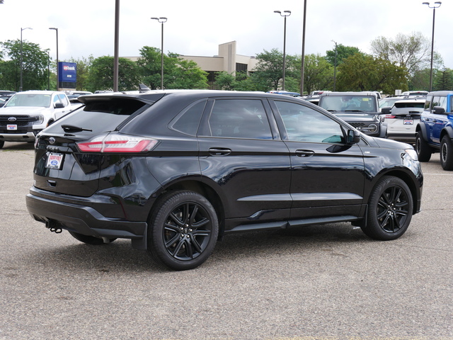 2022 Ford Edge ST-Line 5