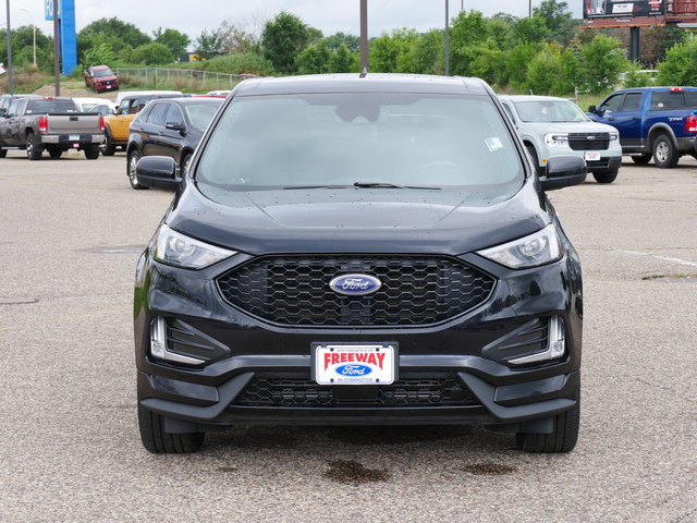 2022 Ford Edge ST-Line 8