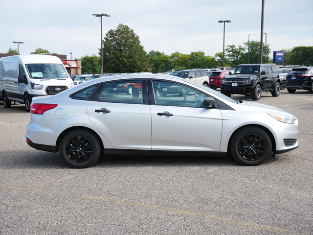 2018 Ford Focus S 5