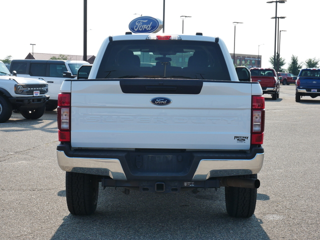 2022 Ford Super Duty F-250 SRW XLT 4