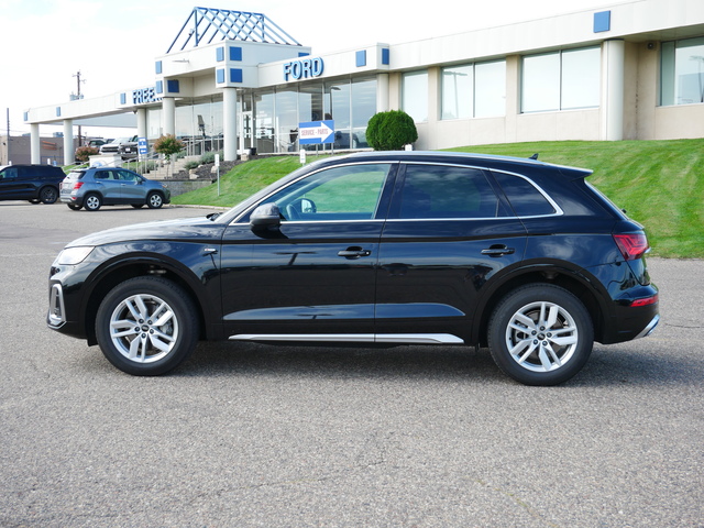 2022 Audi Q5 S line Premium 2