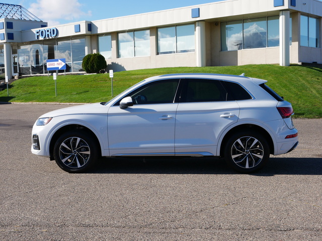 2021 Audi Q5 Premium 2