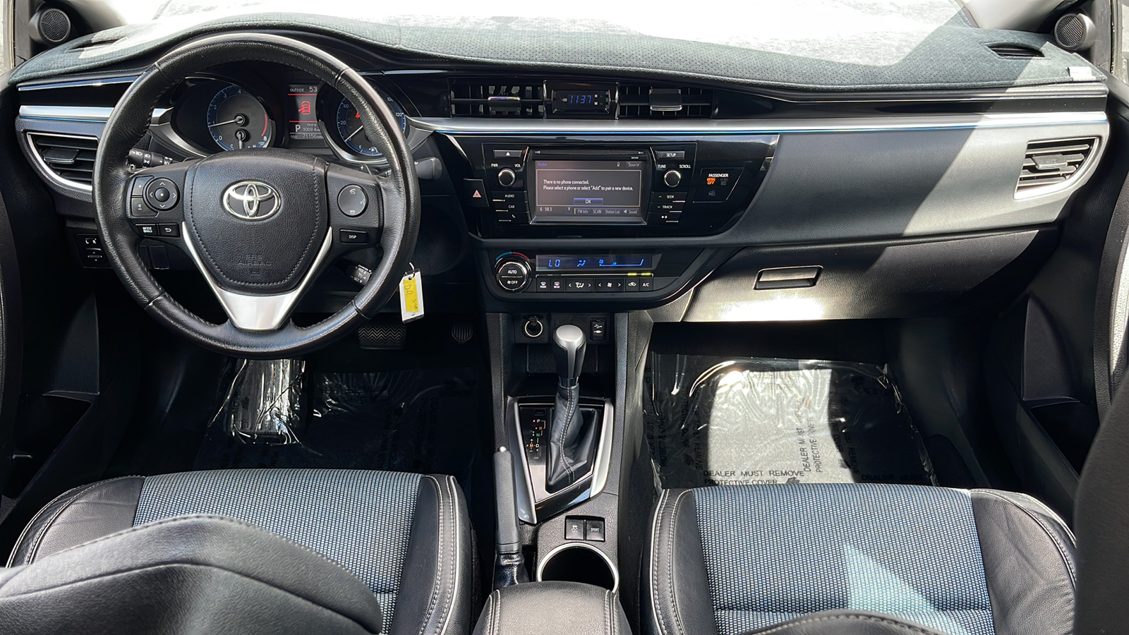 2015 Toyota Corolla  13