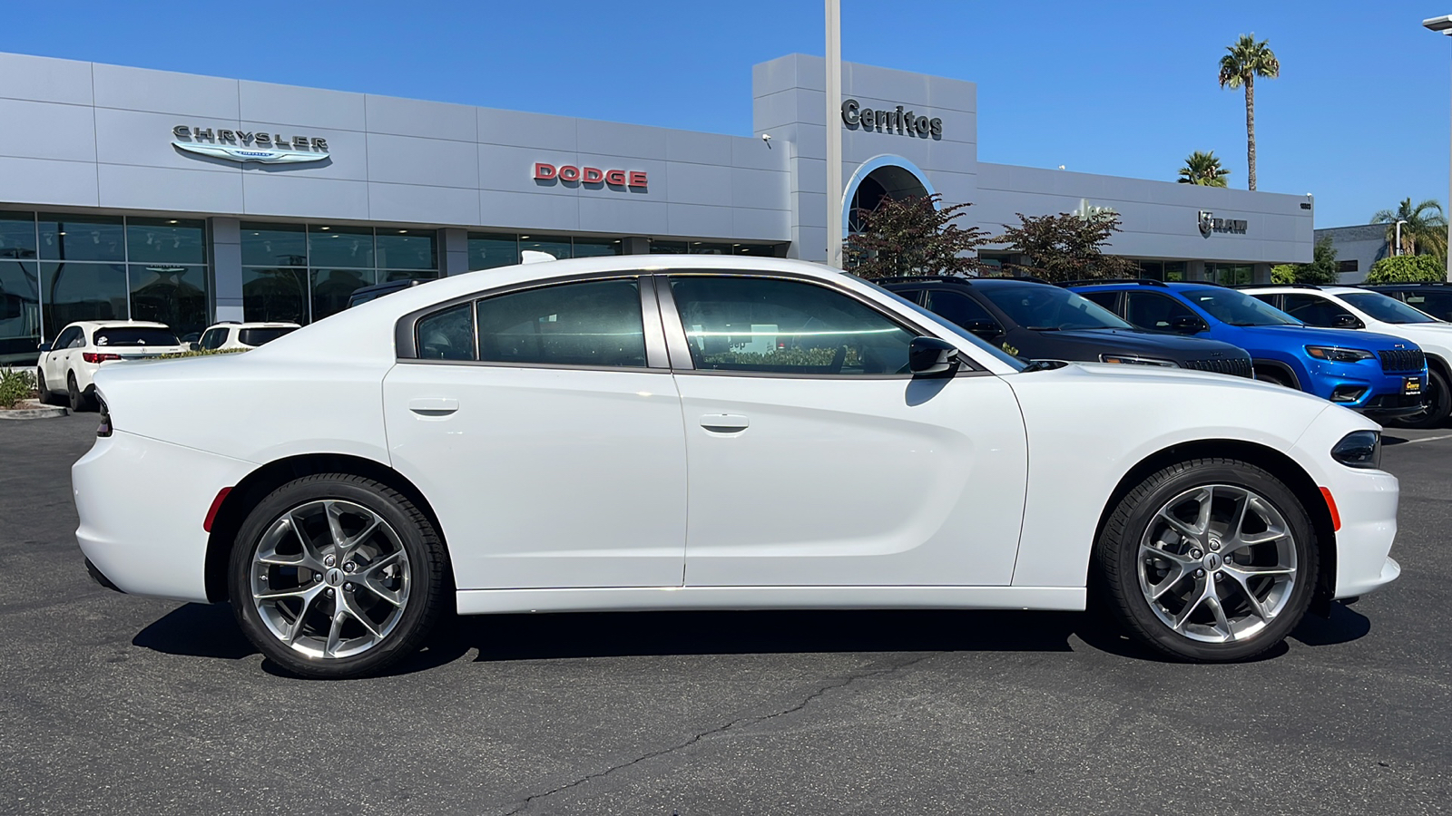 2023 Dodge Charger SXT 7