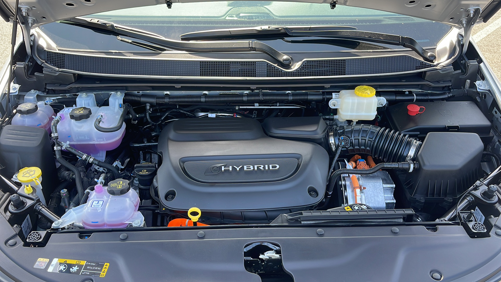 2023 Chrysler Pacifica Hybrid Touring L 31