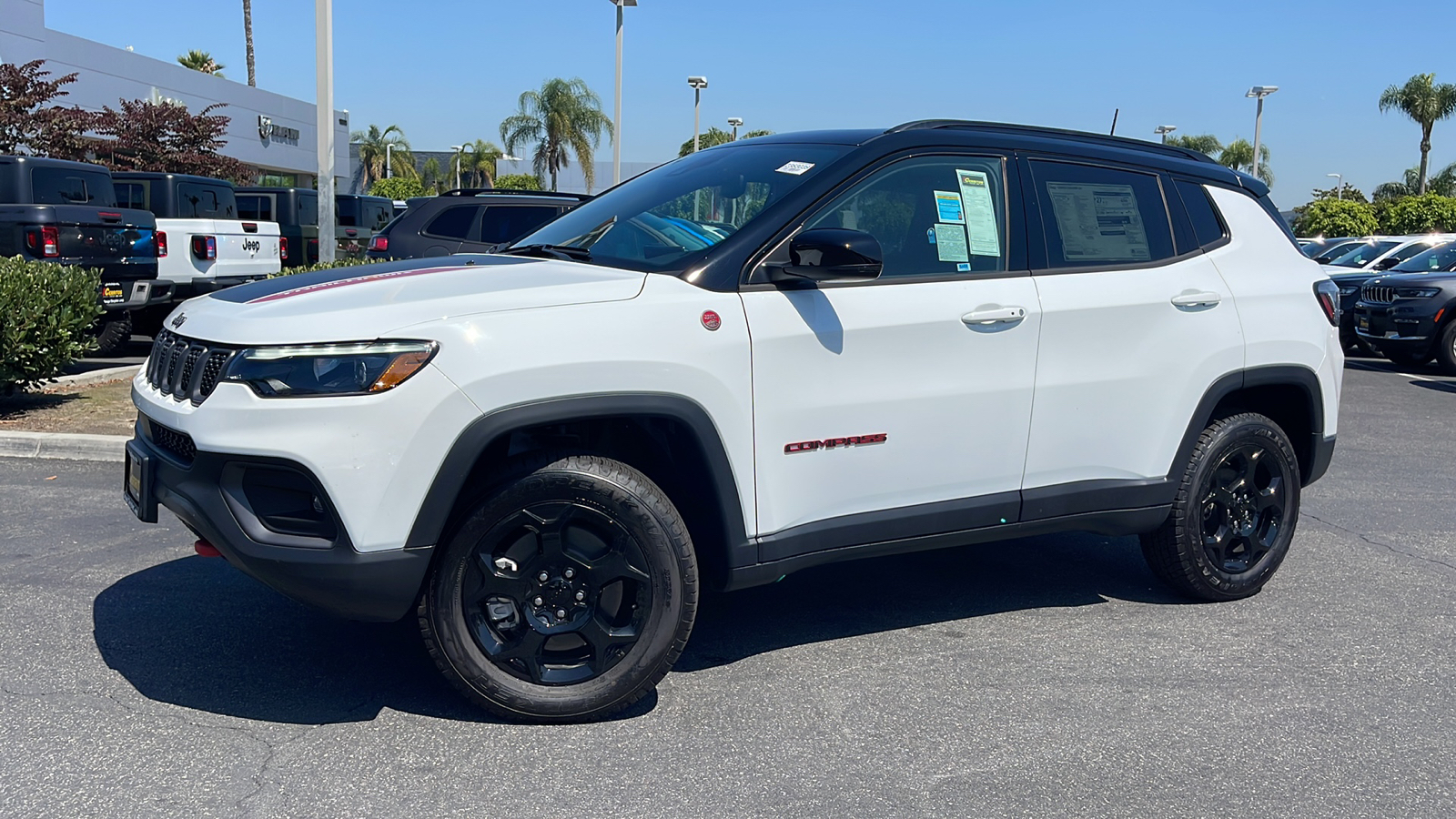 2023 Jeep Compass Trailhawk 1