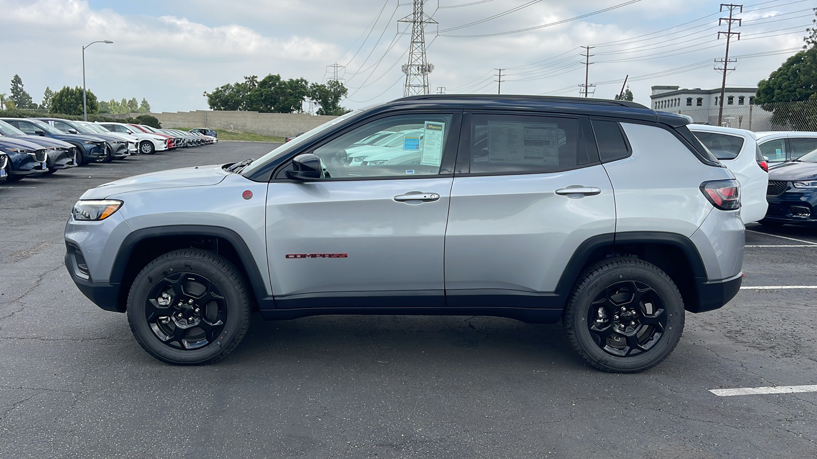 2023 Jeep Compass Trailhawk 3