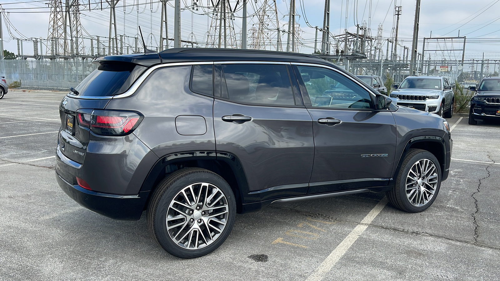 2023 Jeep Compass Limited 6