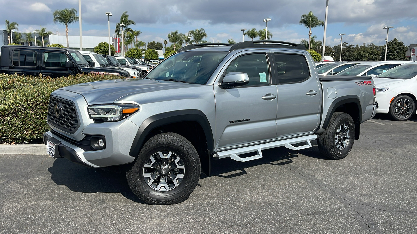 2022 Toyota Tacoma 4WD TRD Off Road 1