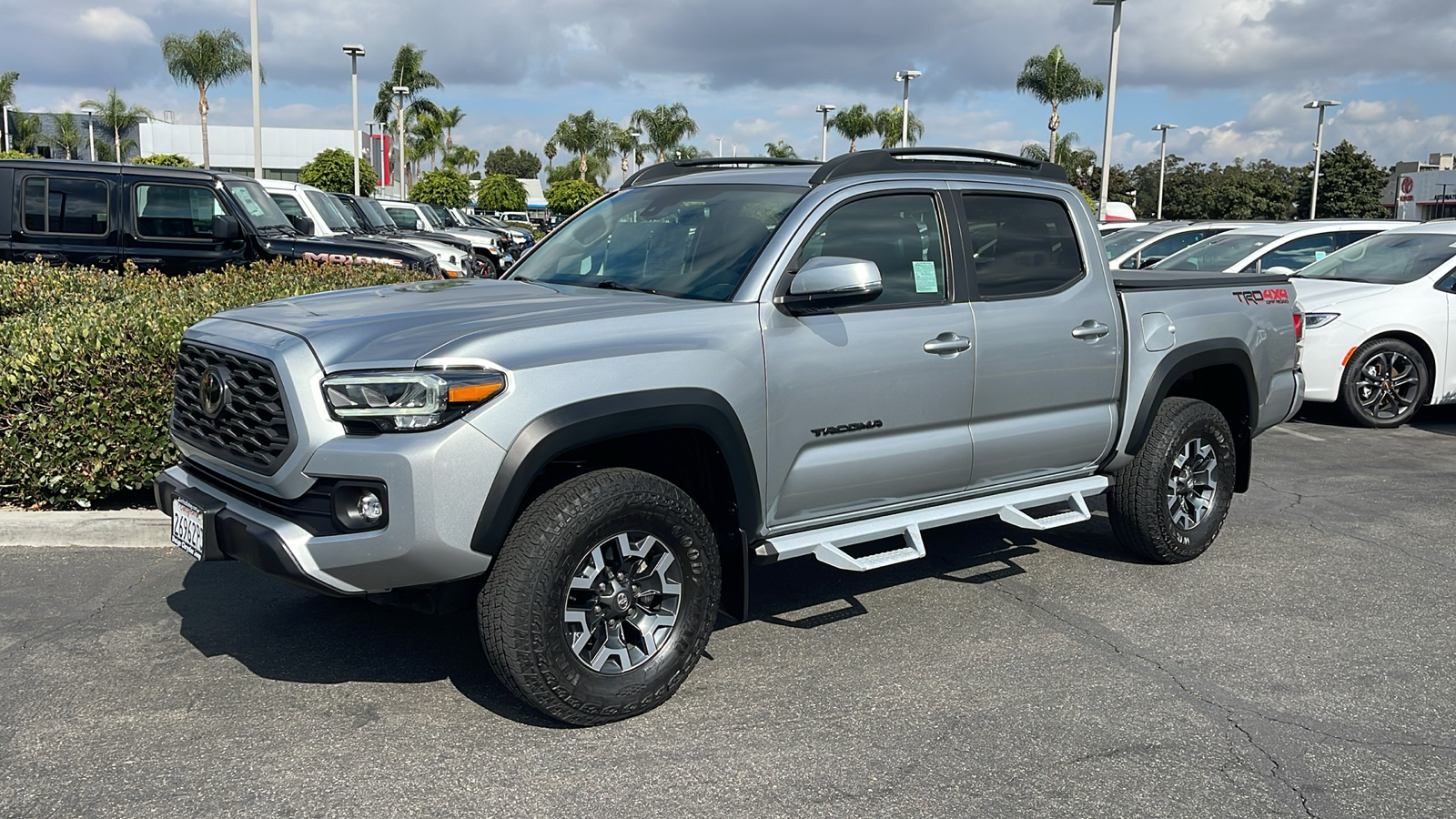 2022 Toyota Tacoma 4WD TRD Off Road 2