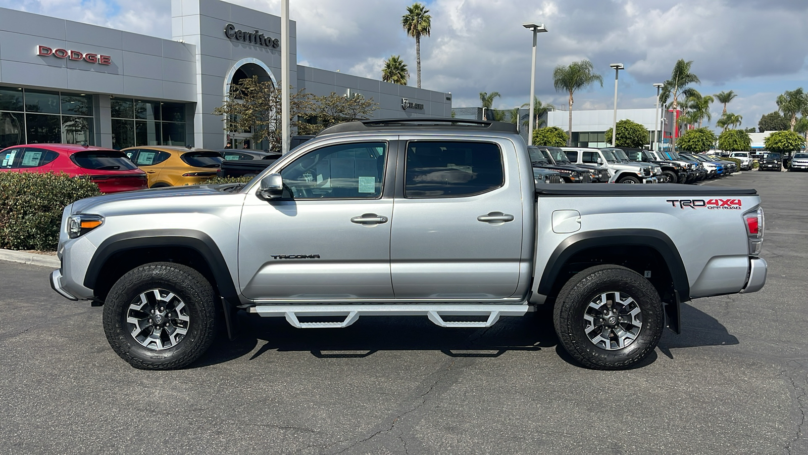 2022 Toyota Tacoma 4WD TRD Off Road 3