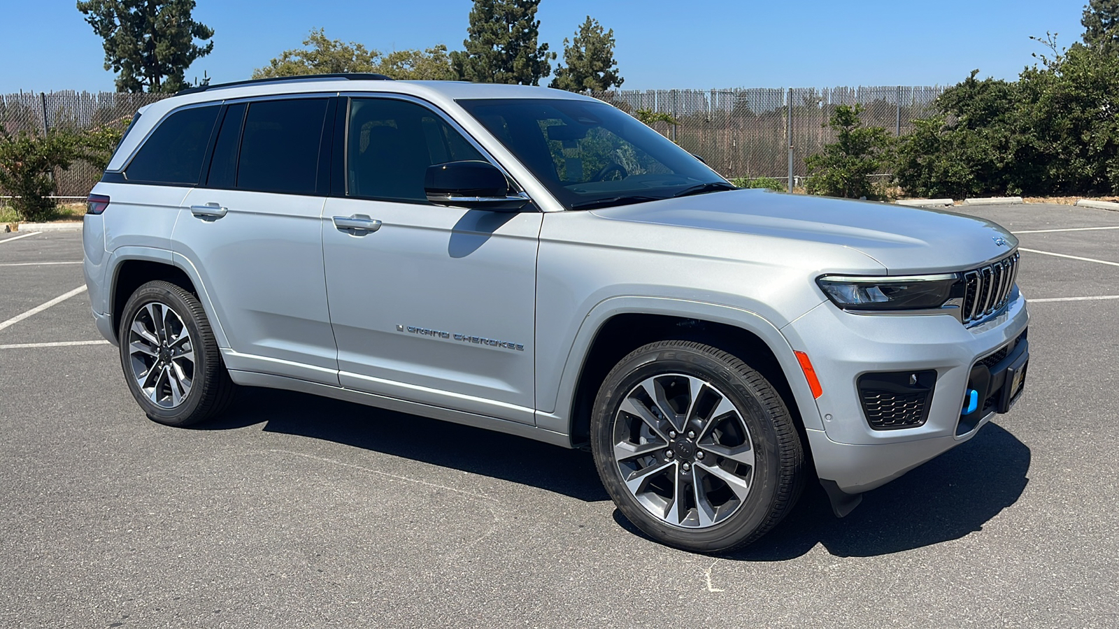 2023 Jeep Grand Cherokee 4xe Overland 8