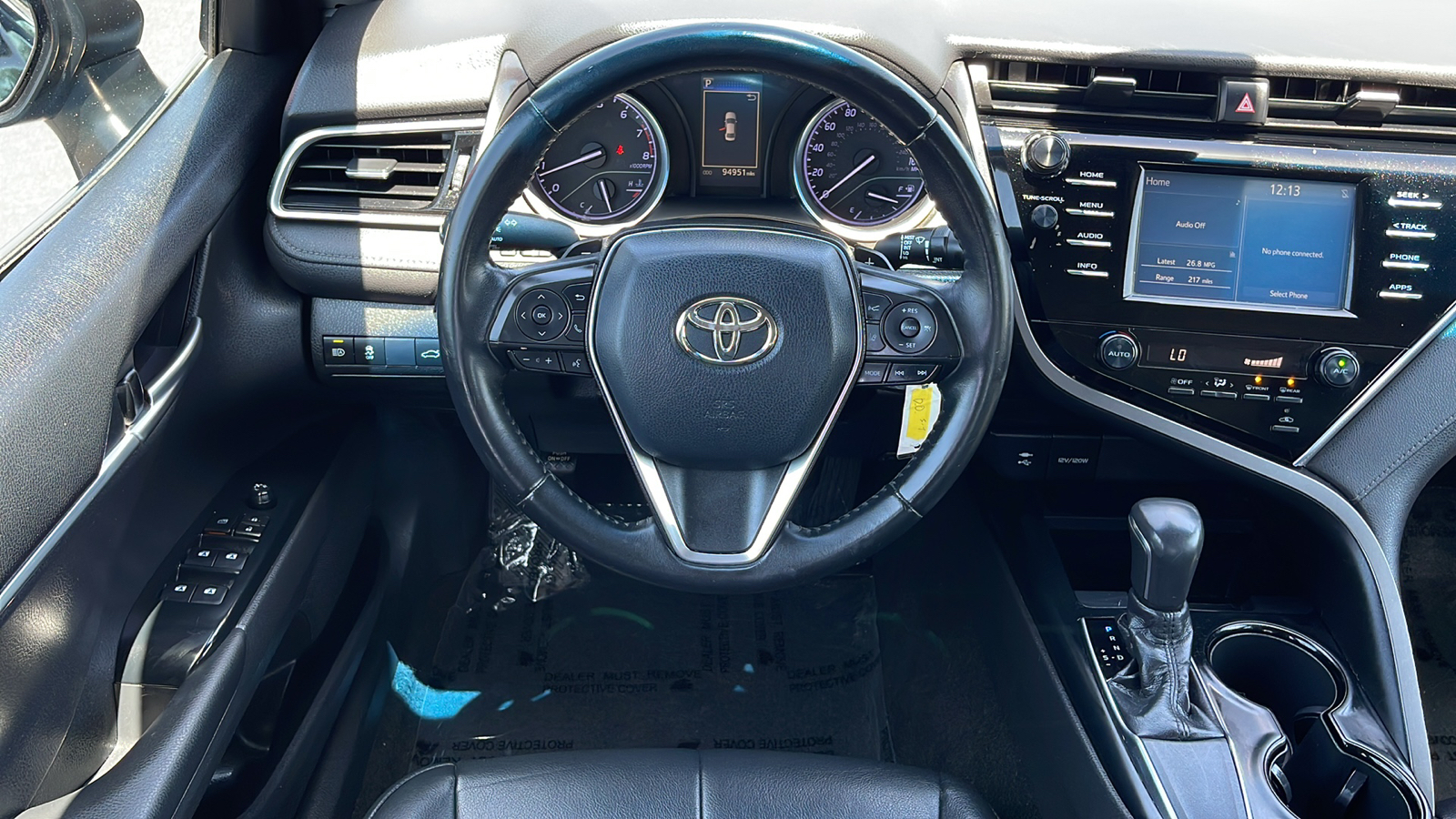2018 Toyota Camry SE 12